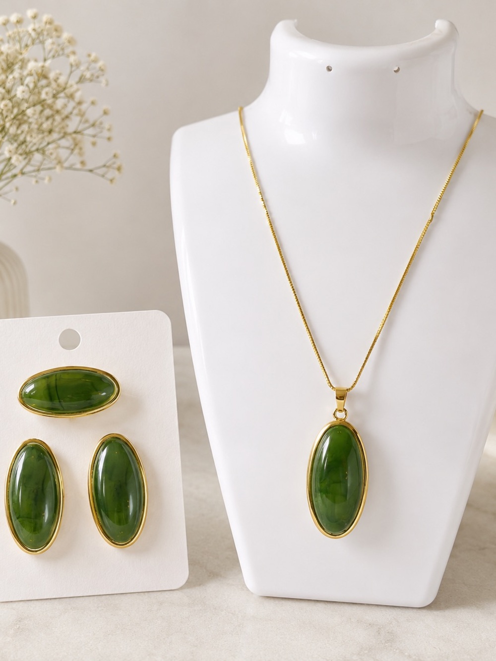 Gold-Plated Green Oval Pendant Necklace ring and Earring Set